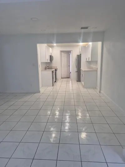 432 FOREST HILL Boulevard, West Palm Beach – Single Family Residence for rent