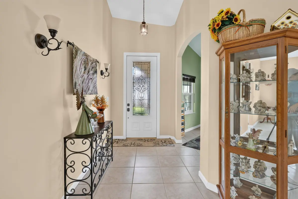 Entry Foyer at 109 NW BAYCREST Court, Port St. Lucie