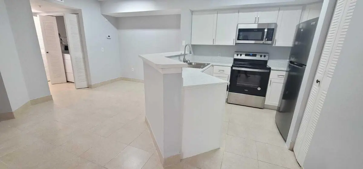 Kitchen at 4021 SAN MARINO Boulevard 206, West Palm Beach