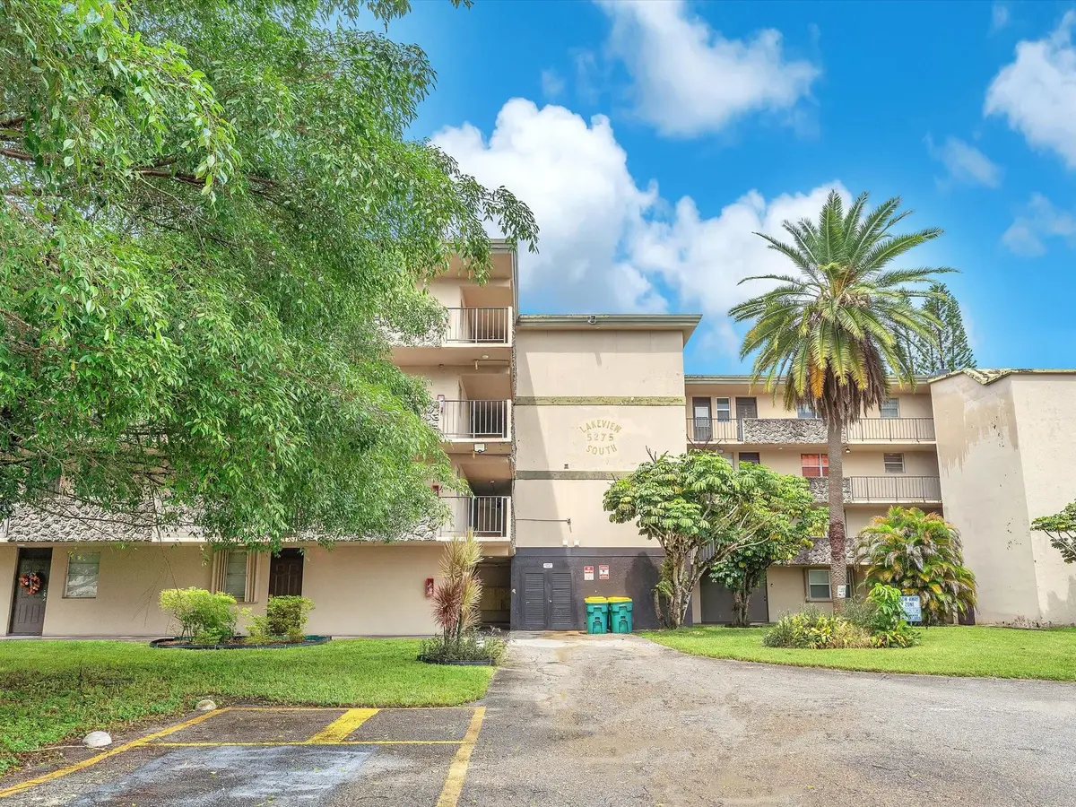 Photo 1 at 5275 NW 10TH Court 401, Plantation