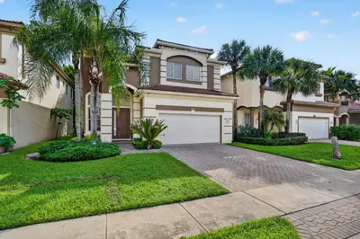 1036 Grove Park Circle, Boynton Beach – Single Family Residence for sale