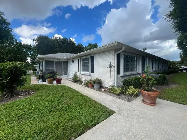IMG_5340 at 10169 S 40TH Trail 259, Boynton Beach
