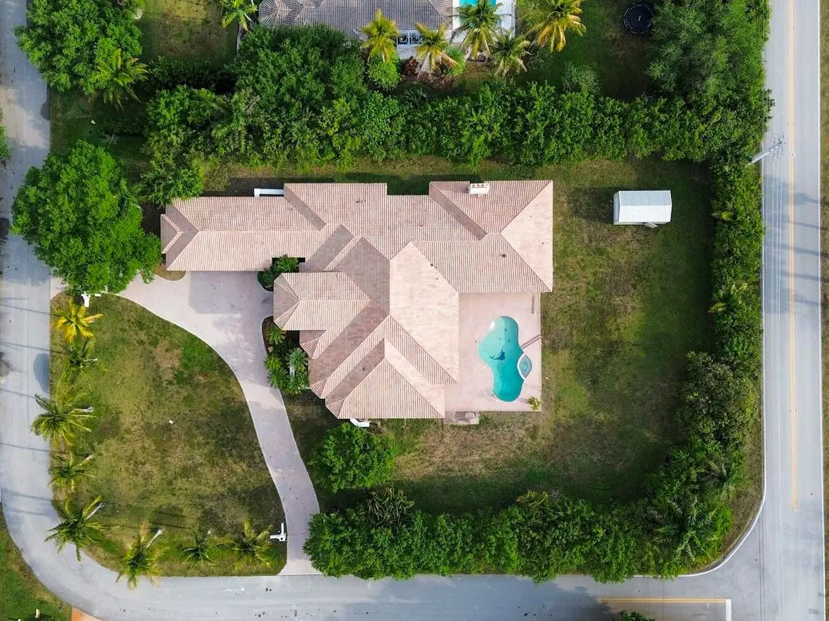 Exterior Top at 11201 NW 14TH Street, Plantation