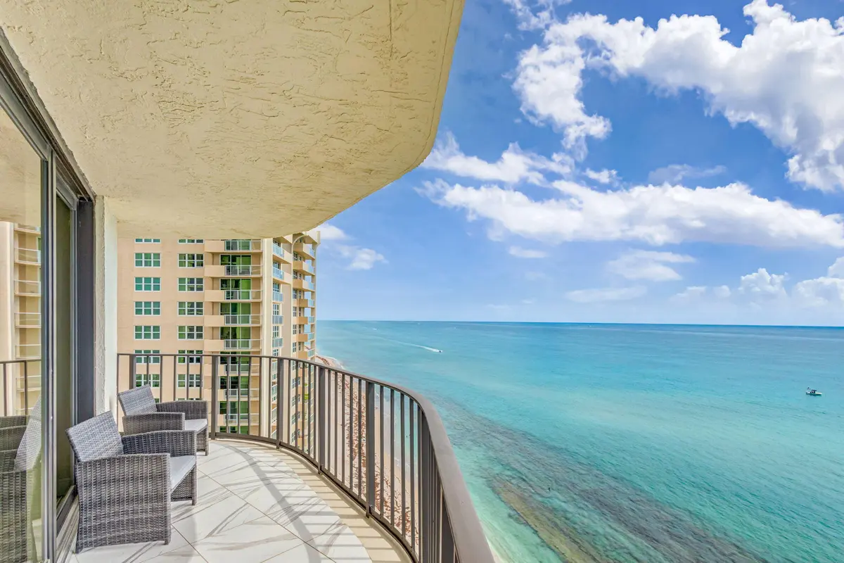 5420 N Ocean Drive 1401 at 5420 N Ocean Drive 1401, Singer Island