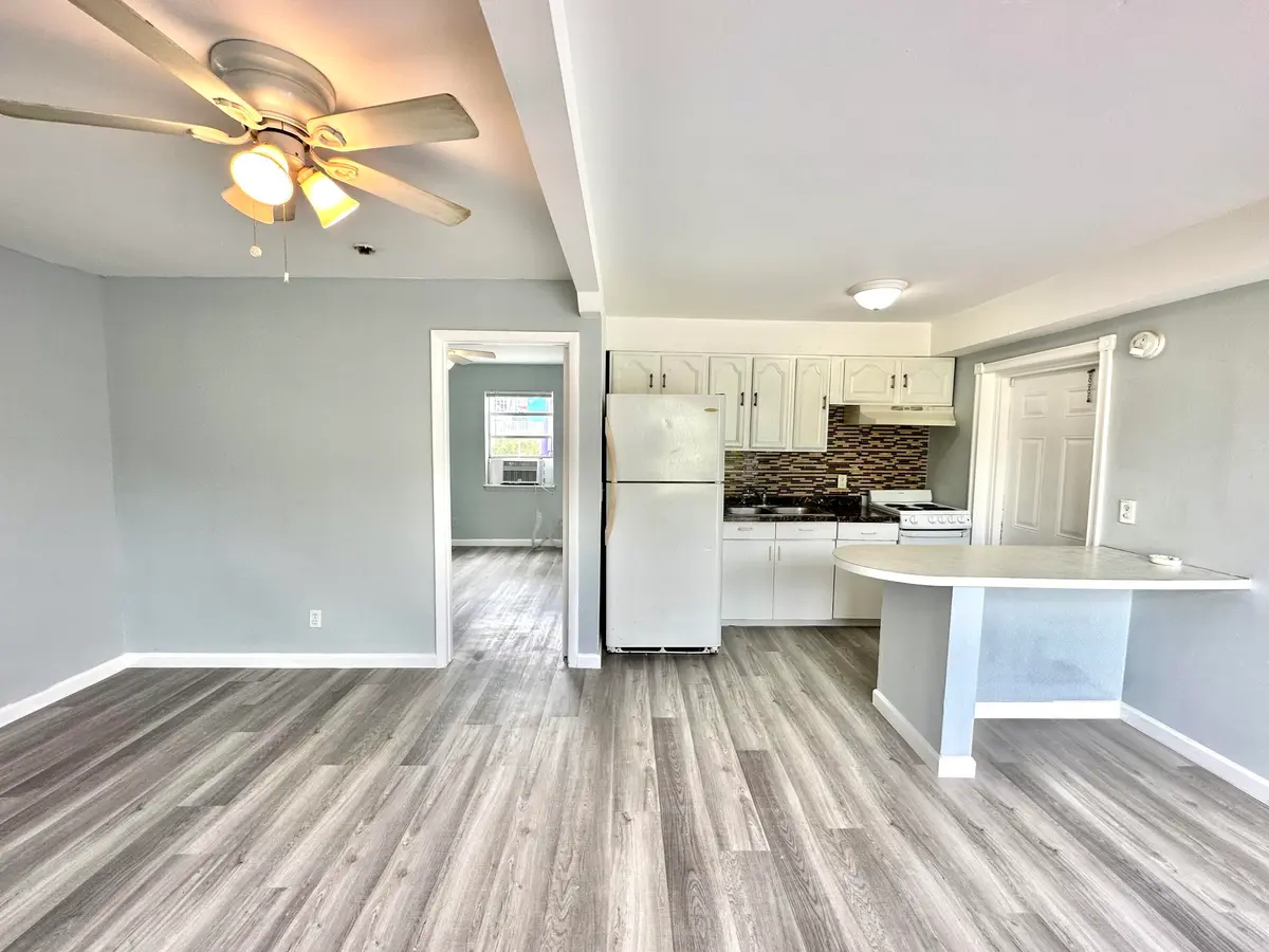 1F244658-2A9A-4495-9012-12E5FE5984CD at 101 S C Street 2, Lake Worth Beach