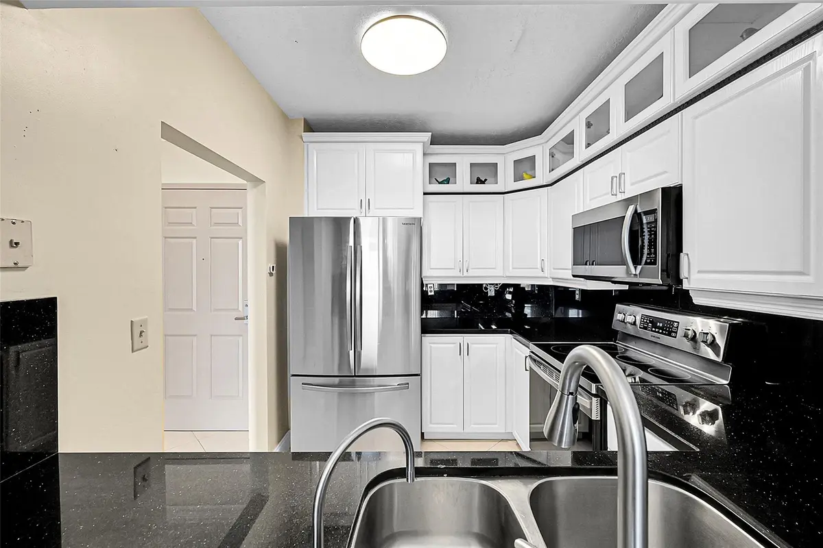 Photo 11 at 3020 NE 32ND Avenue 805, Fort Lauderdale