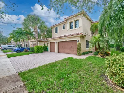 7593 NW 113th Avenue, Parkland – Single Family Residence for rent
