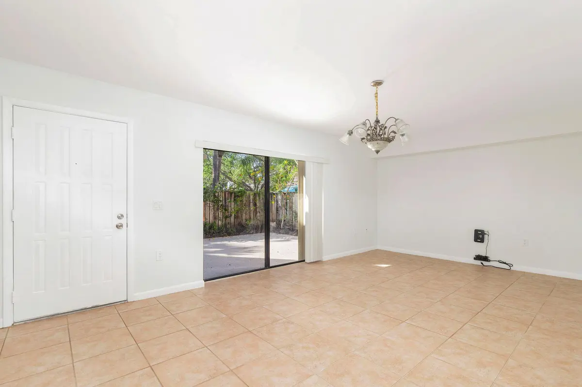 1419 14th Court, Jupiter, FL – photo 8