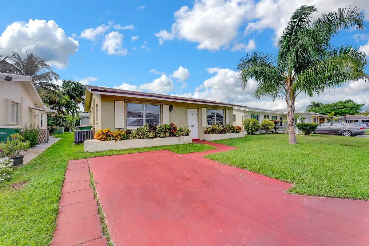 DSC05357 at 4938 NW 54th Court, Tamarac