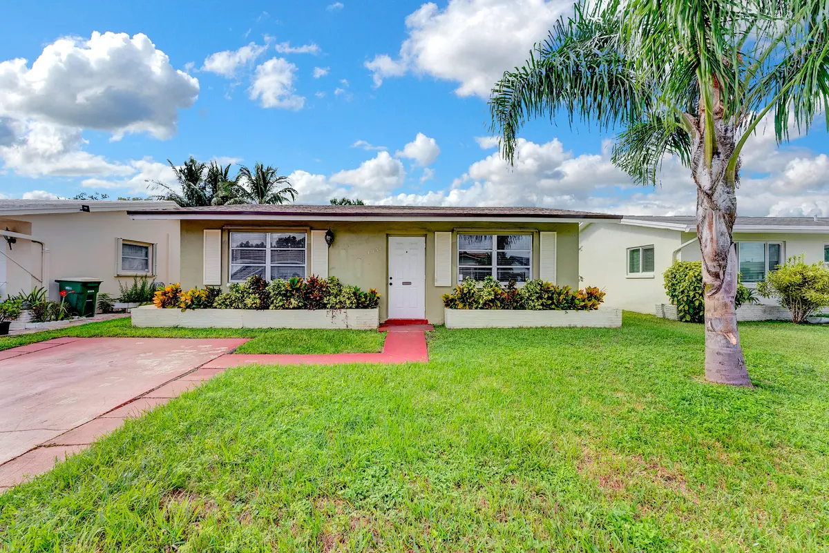 DSC05362 at 4938 NW 54th Court, Tamarac