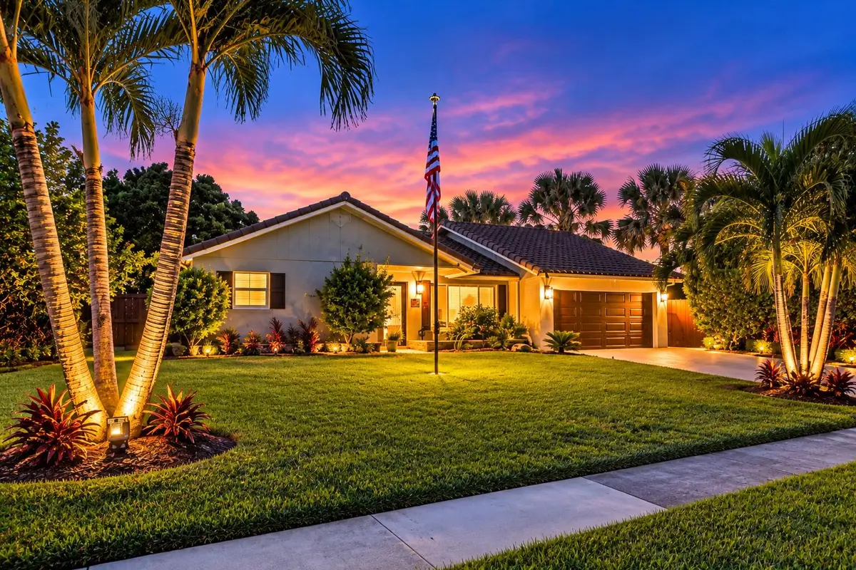 2/3 Acre Compound in Central Delray at 3590 Lakeview Drive, Delray Beach