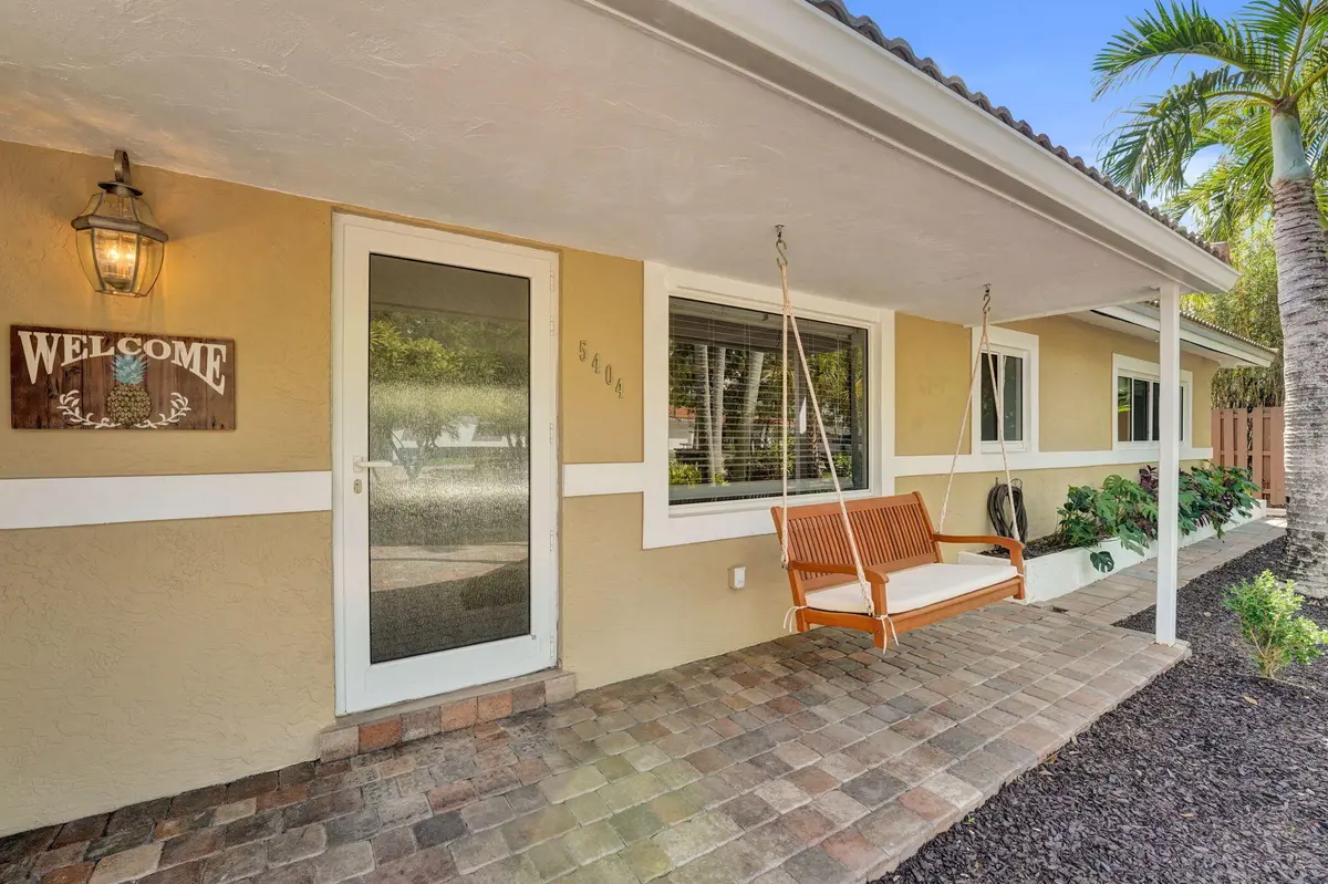 21-web-or-mls-DSC09554 at 5404 NE 22ND Avenue, Fort Lauderdale