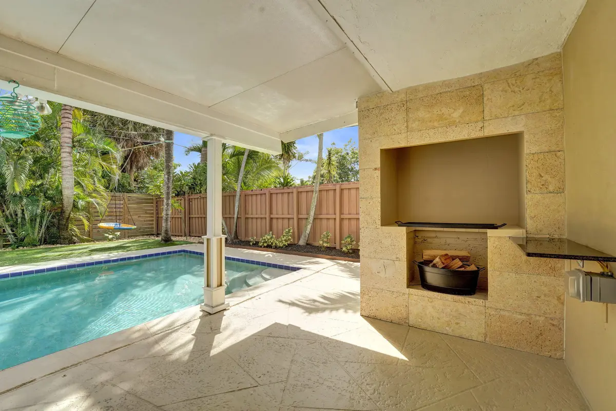68-web-or-mls-DSC09659 at 5404 NE 22ND Avenue, Fort Lauderdale