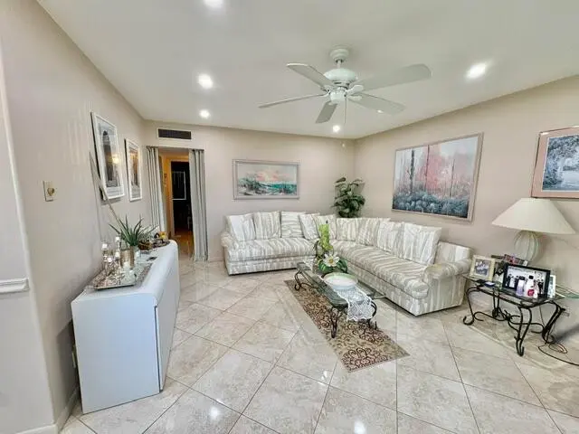 condo sold AS IS at 49 Norwich C, West Palm Beach