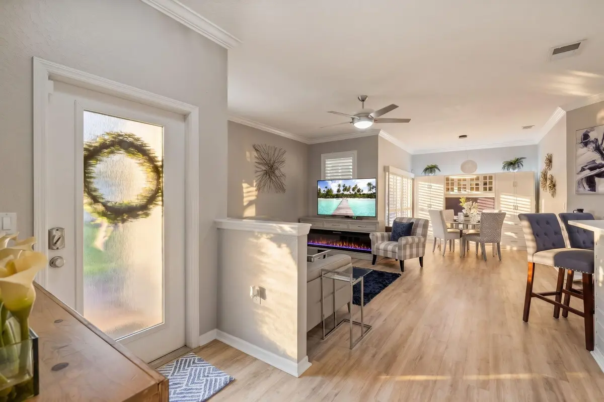 Entry at 1838 Oak Grove Court, Vero Beach