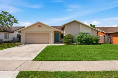 22977 SW 56TH Avenue, Boca Raton – Single Family Residence for sale