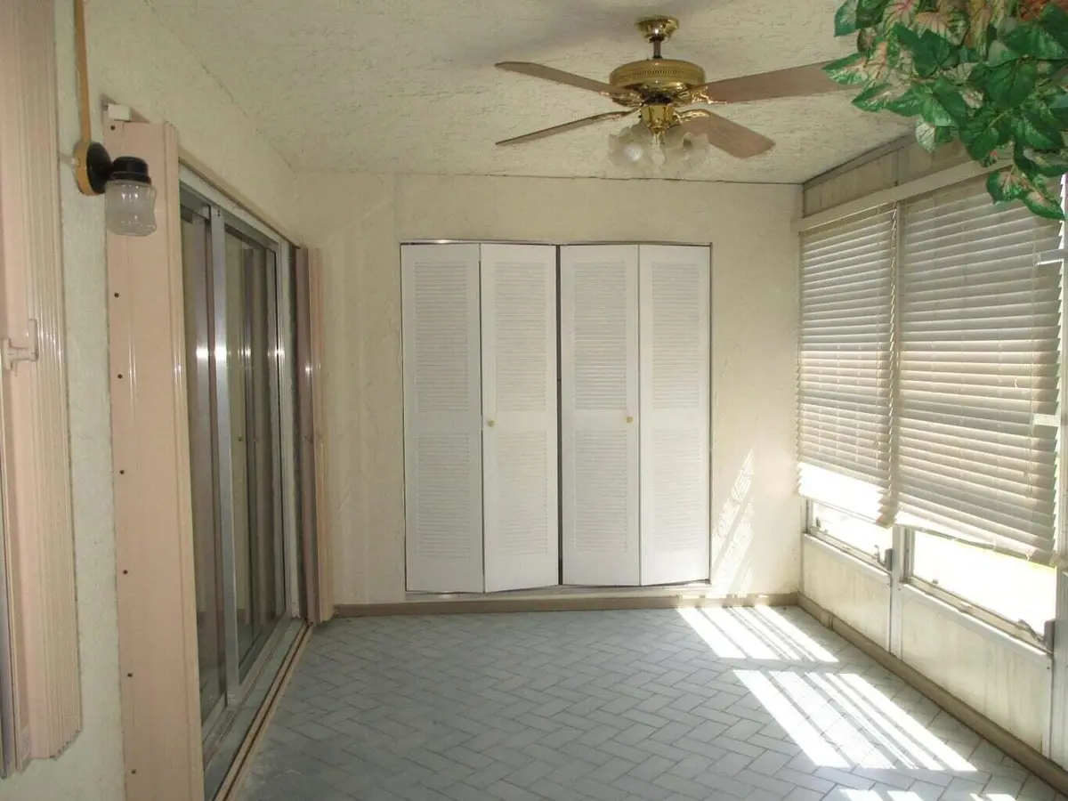 Enclosed Patio at 194 LAKE SUSAN Lane, West Palm Beach