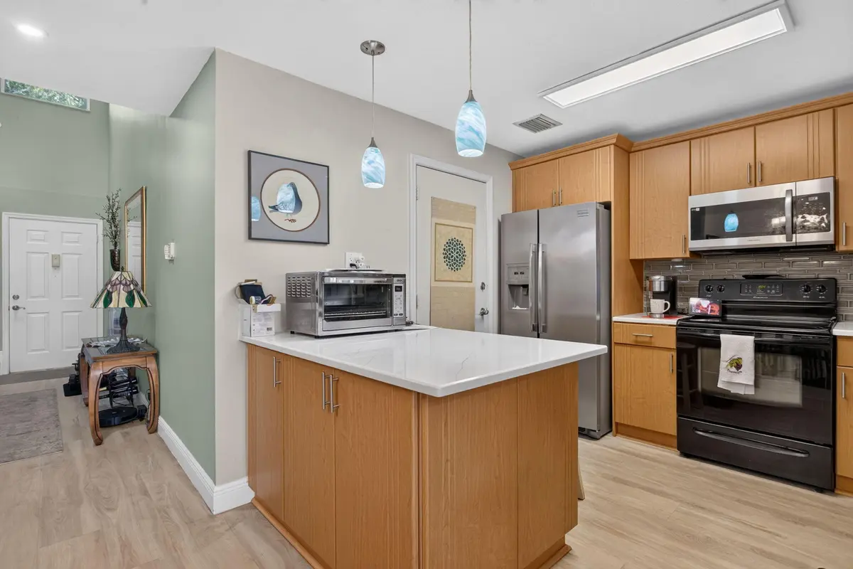 14-web-or-mls-1991-14 at 1991 Discovery Circle, Deerfield Beach