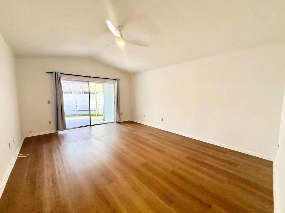 Spacious Master Bedroom at 10579 Pebble Cove Lane, Boca Raton