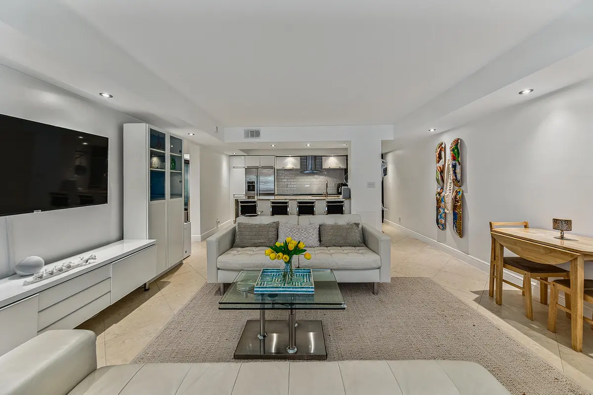 castro-19 at 2900 NE 30th Street G1, Fort Lauderdale