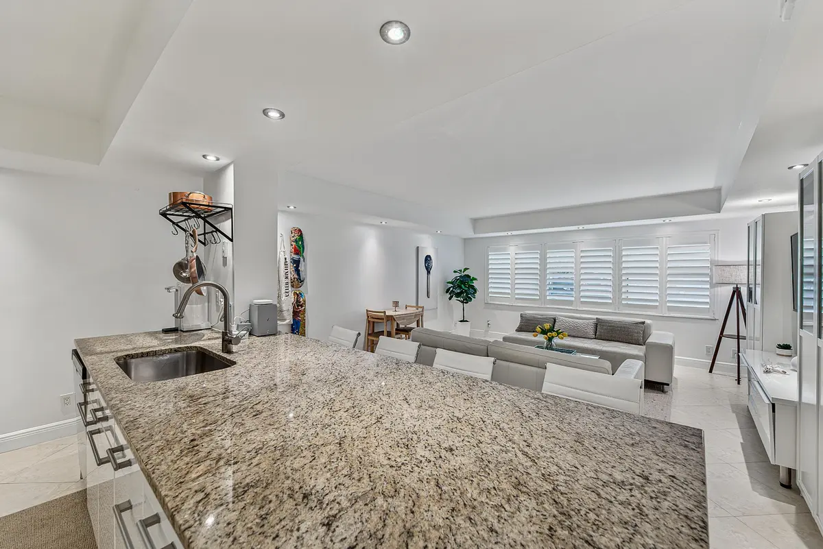 castro-29 at 2900 NE 30th Street G1, Fort Lauderdale