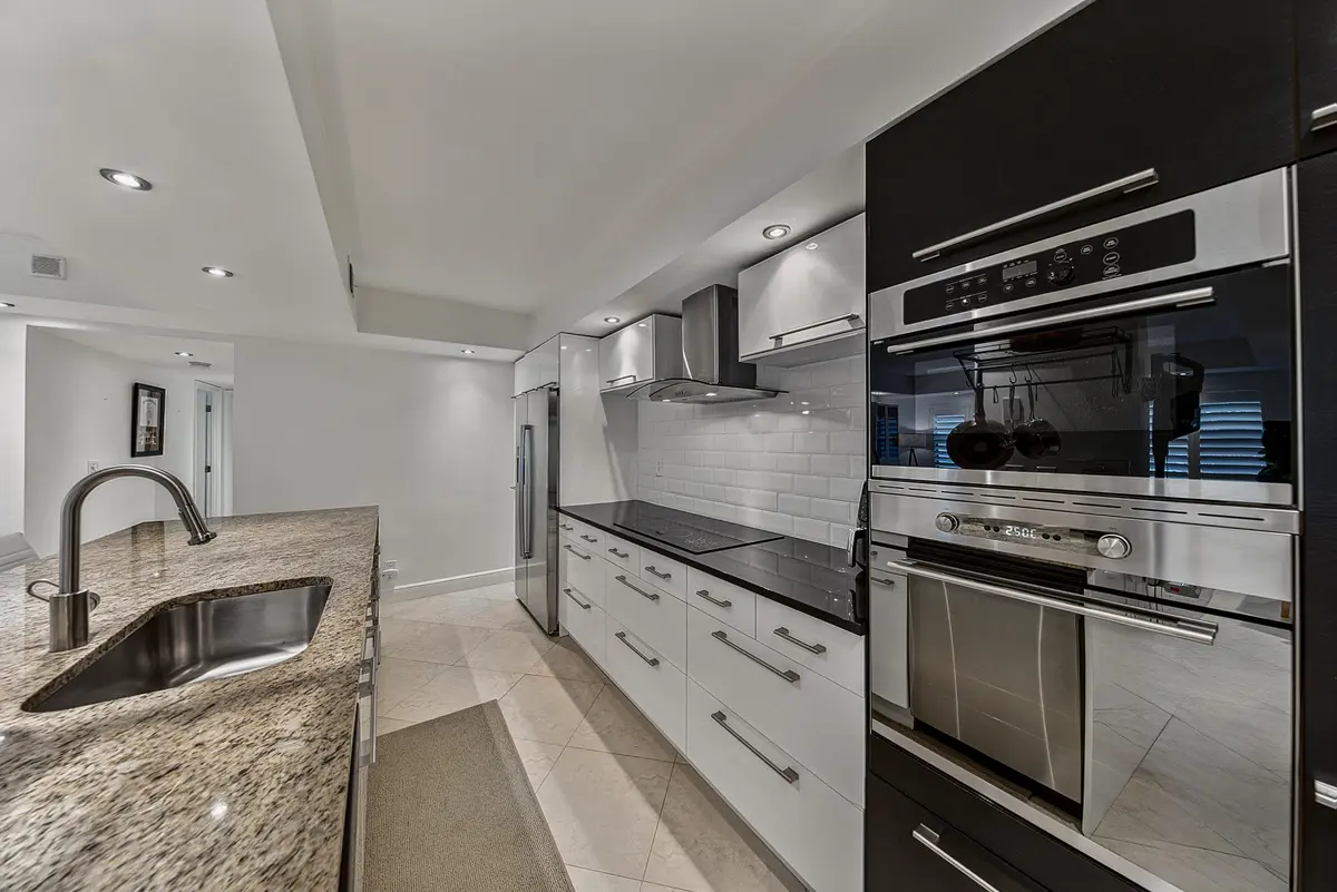castro-30 at 2900 NE 30th Street G1, Fort Lauderdale