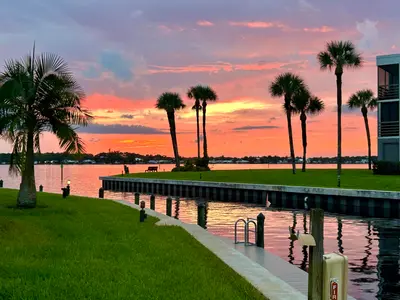 1950 SW Palm City Road 8-106, Stuart – Condominium for sale