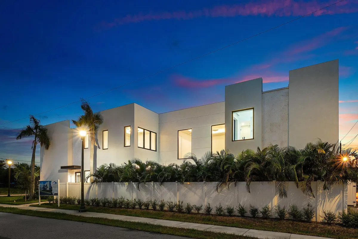 002-735Southeast4thAvenue-DelrayBeach-FL at 735 SE 4th Avenue, Delray Beach