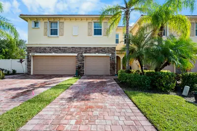 3091 SW Otter Lane, Stuart – Townhouse for rent