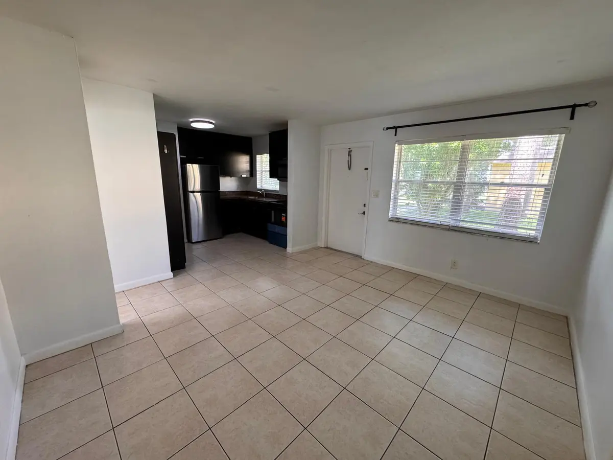 5150 1 at 5150 NE 6TH Avenue 114, Oakland Park