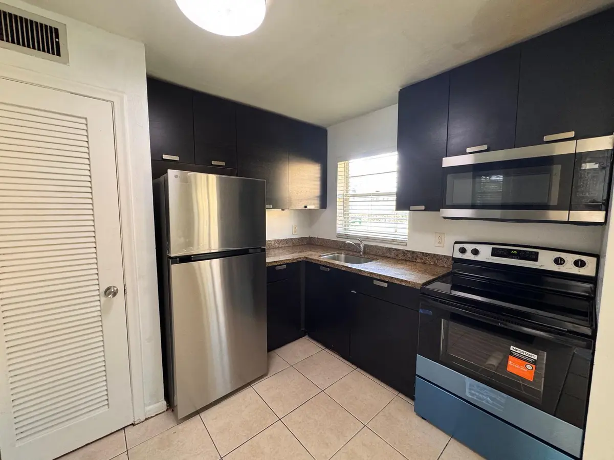 5150 3 at 5150 NE 6TH Avenue 114, Oakland Park