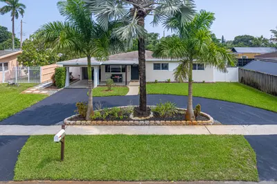 1530 SW 25TH Avenue, Fort Lauderdale – Single Family Residence for sale