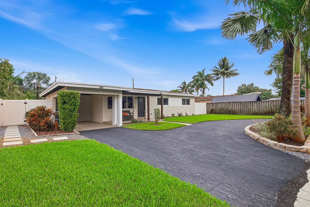 07-Front Home-C at 1530 SW 25TH Avenue, Fort Lauderdale