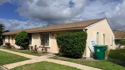 8061 SW 20TH Place 8061, Davie – Villa for rent