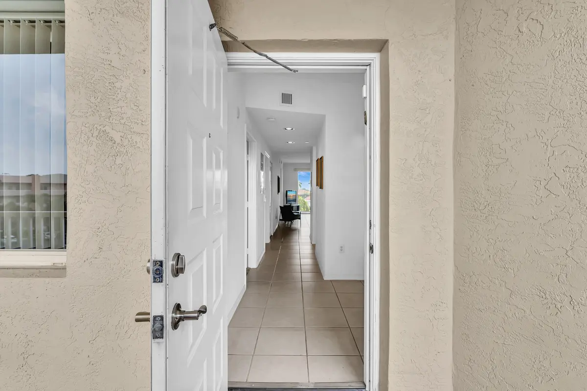 FPP00231 at 7775 YARDLEY Drive 403, Tamarac