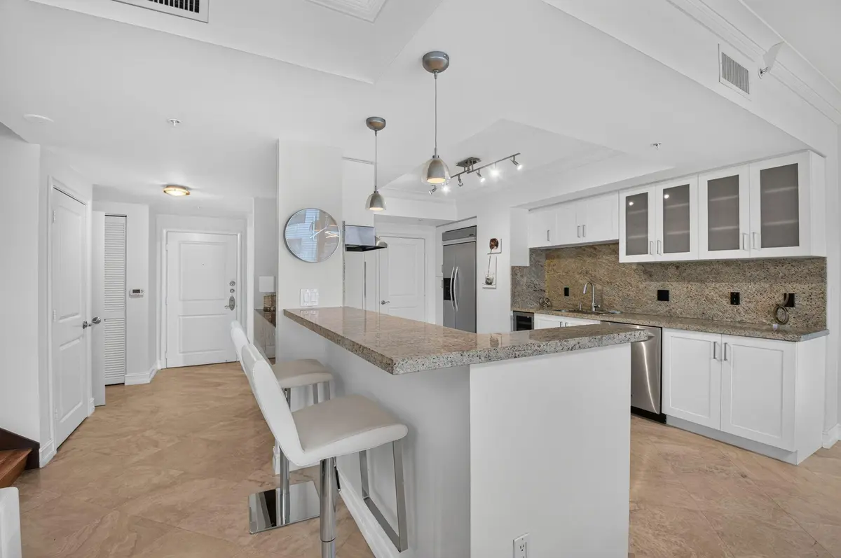 Kitchen at 99 SE Mizner Boulevard Ph37, Boca Raton