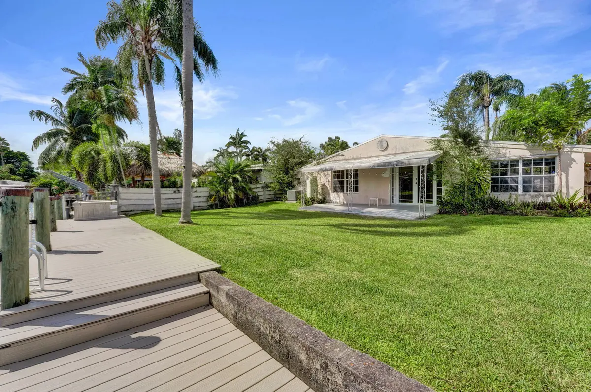 55-web-or-mls-DSC00170 at 2714 SCOTT Street, Hollywood