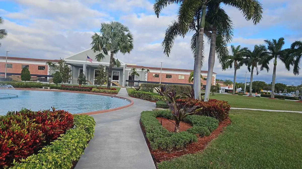 front at 120 Preston Way, Boca Raton
