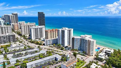 3180 S Ocean Drive 304, Hallandale Beach – Condominium for sale