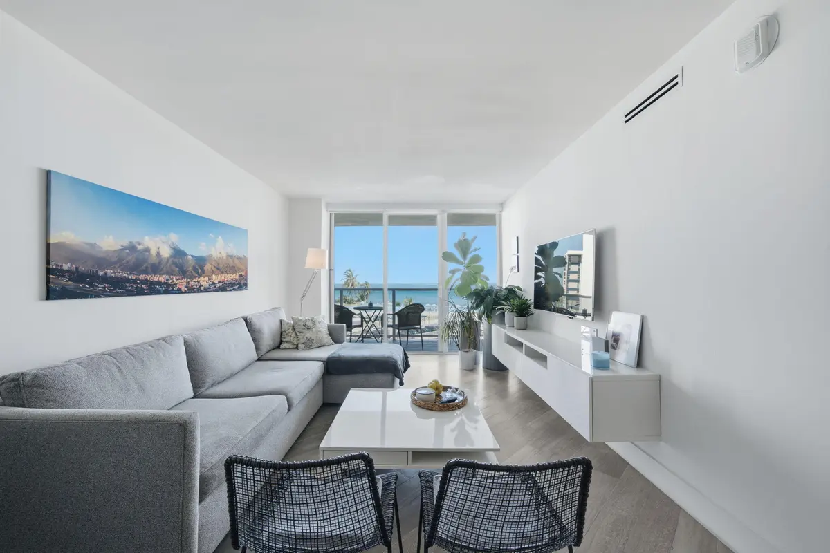 3-web-or-mls-DSC03025 at 3180 S Ocean Drive 304, Hallandale Beach