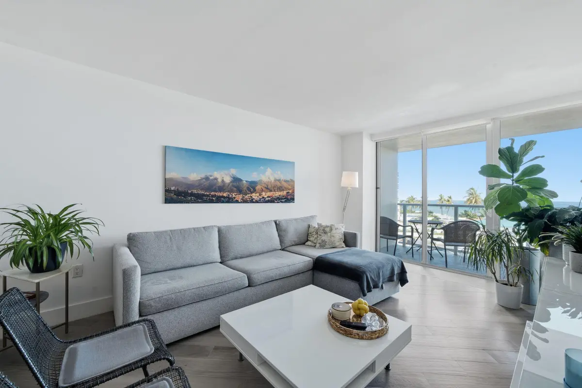4-web-or-mls-DSC03028 at 3180 S Ocean Drive 304, Hallandale Beach