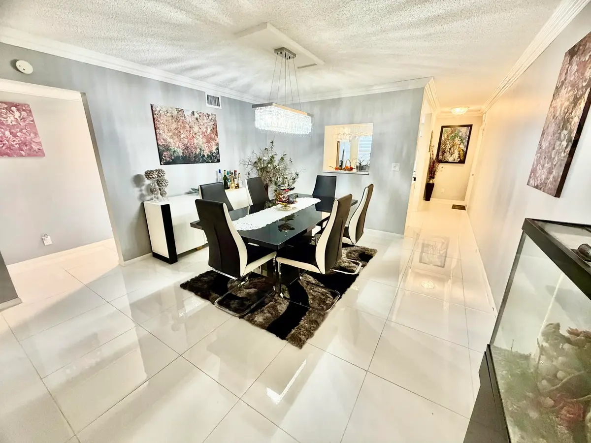 SPACE TO ENTERTAIN at 4401 MARTINIQUE Court H2, Coconut Creek