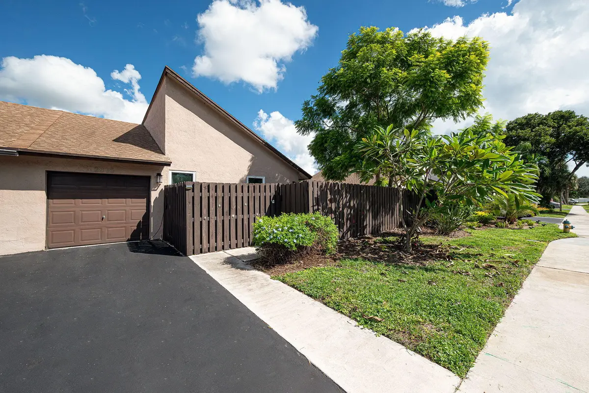 2815 SW 2ND Street, Delray Beach, FL – photo 1