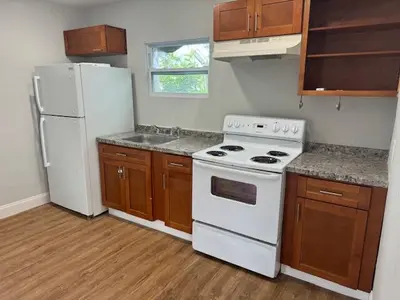 1309 N J Street Rear, Lake Worth Beach – Single Family Residence for rent