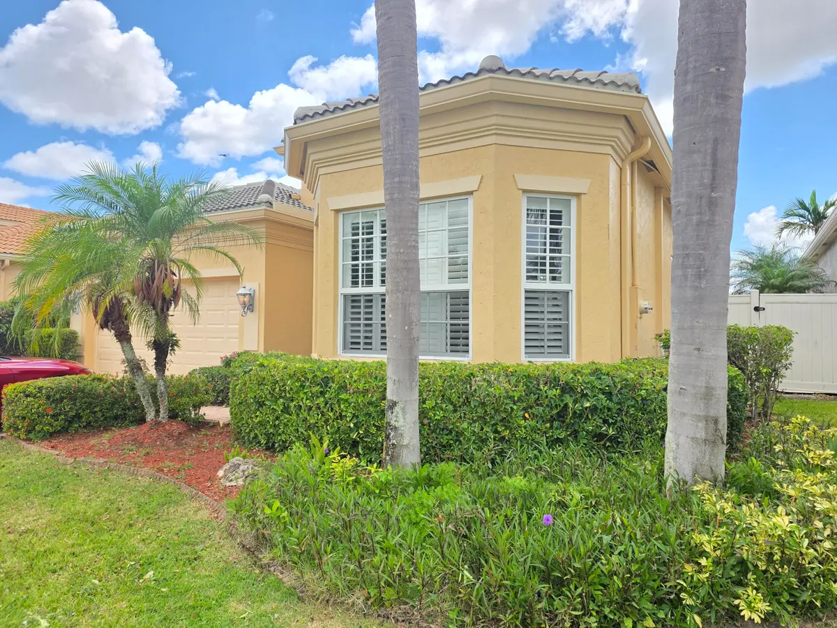 7200 Demedici 3bd 2231sq ft at 7200 Demedici Circle, Delray Beach