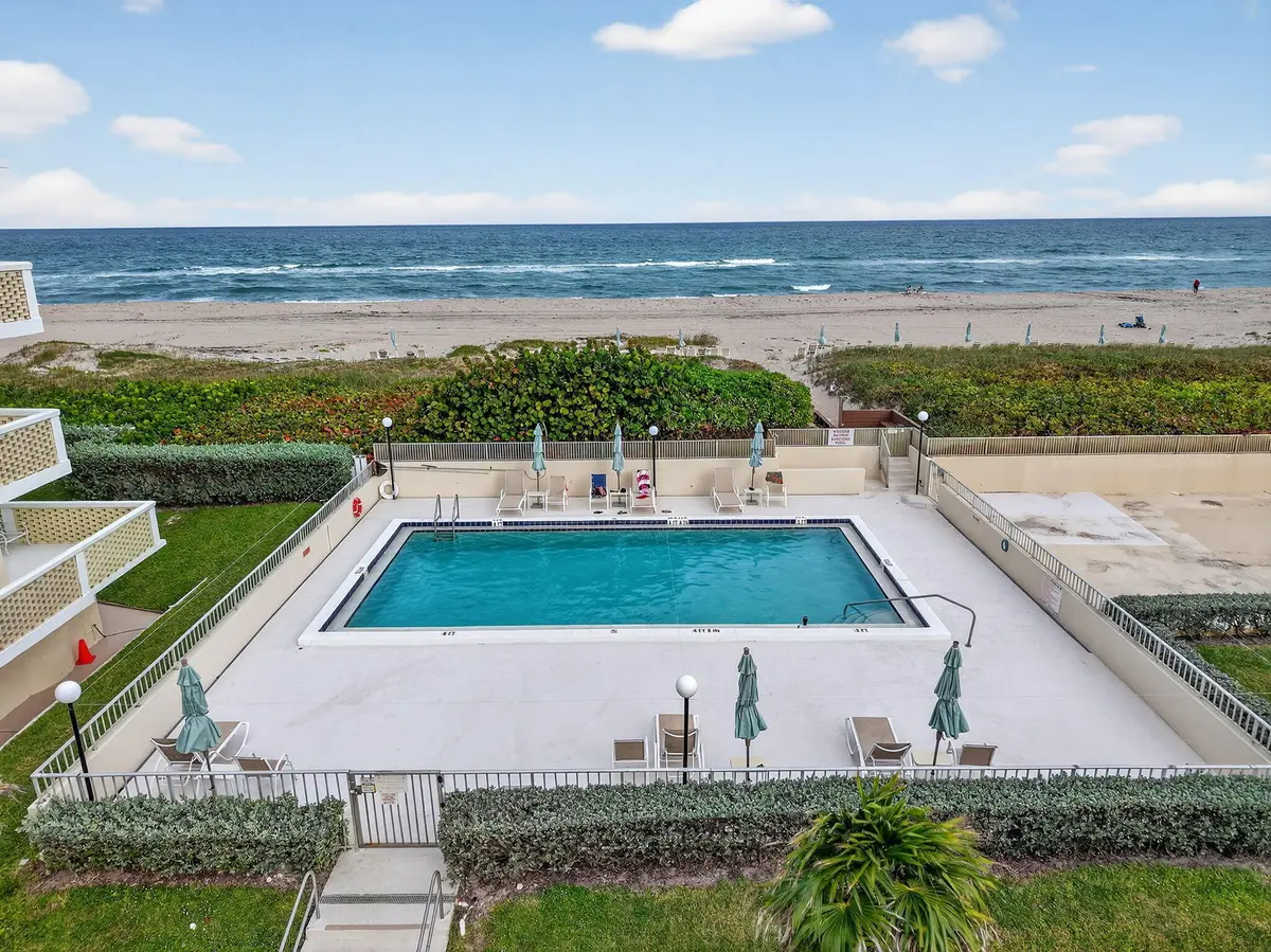 20251105144428871640000000-o at 2565 S OCEAN Boulevard 3140, Palm Beach