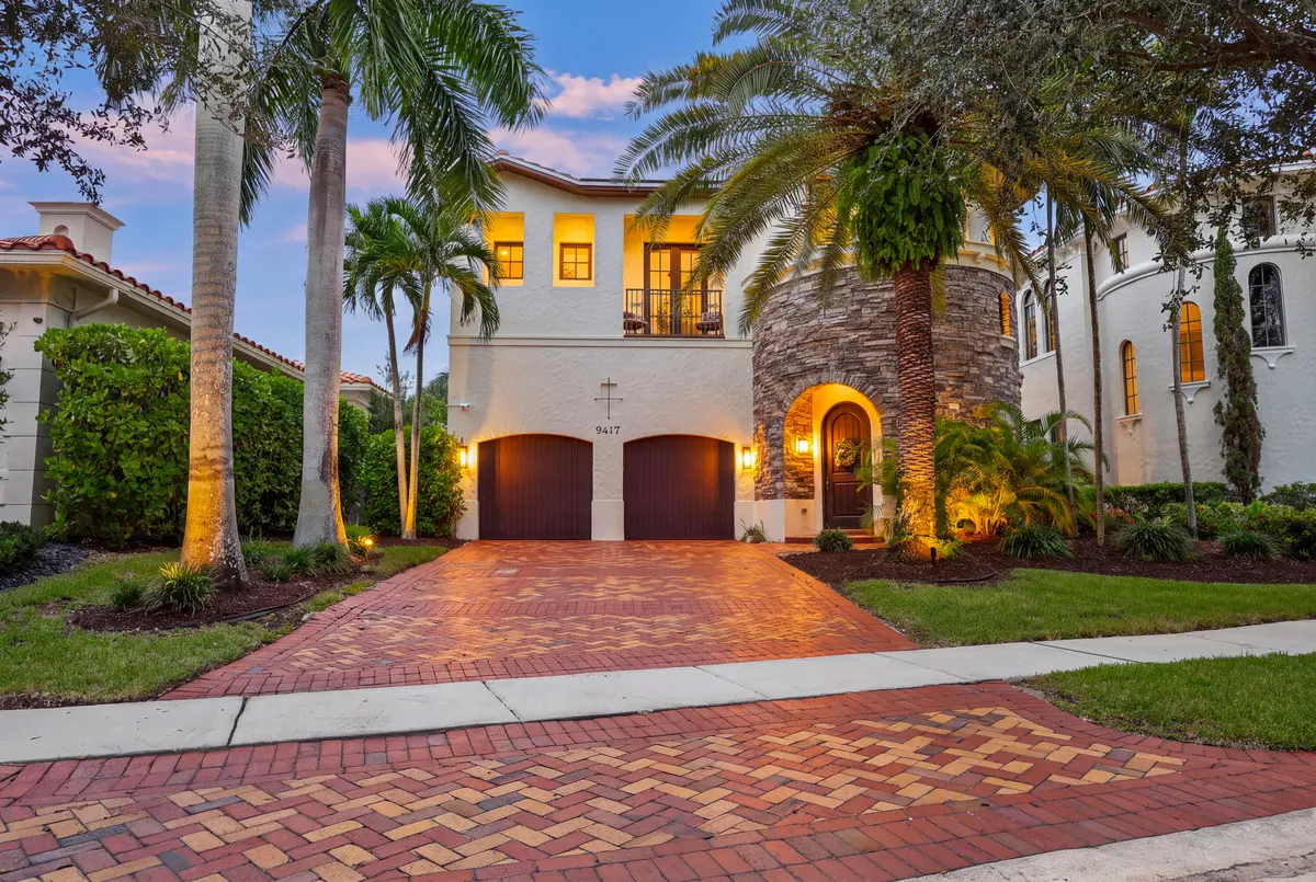 Front at 9417 SATINLEAF Place, Parkland