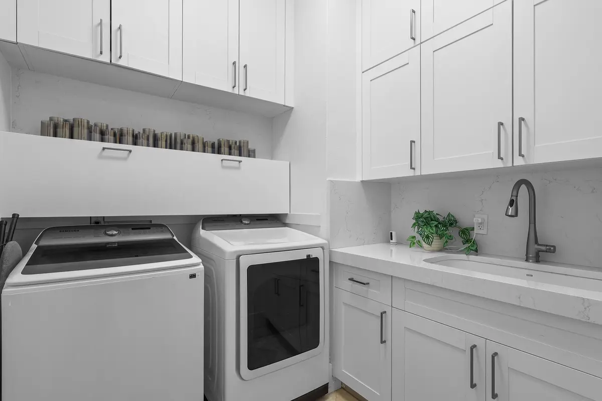 Laundry at 9417 SATINLEAF Place, Parkland