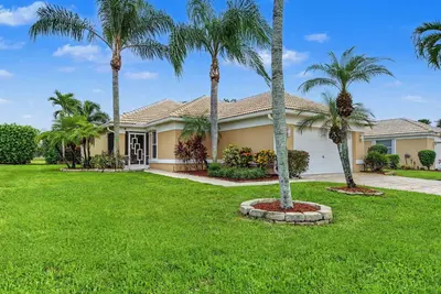 12986 Hampton Lakes Circle, Boynton Beach – Single Family Residence for sale