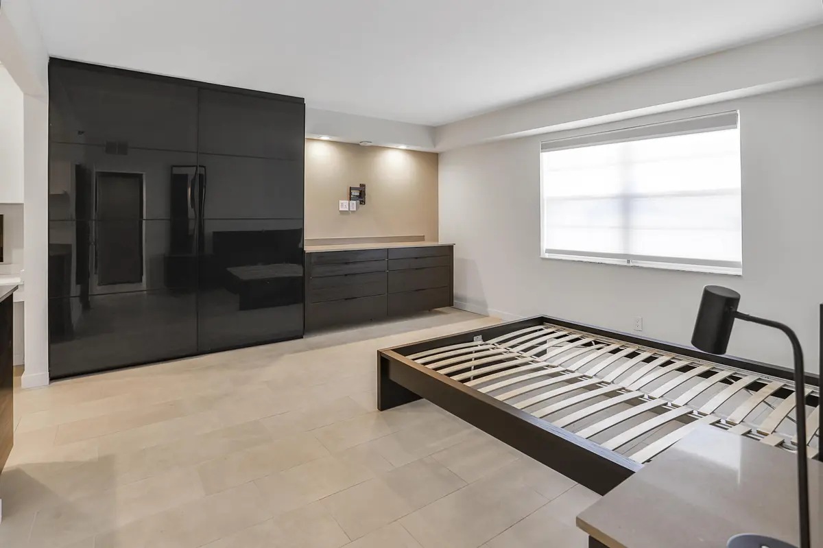 Master Bedroom 1 at 3001 W ROLLING HILLS Circle 708, Davie